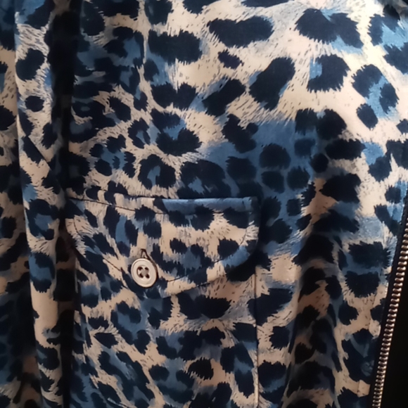 Jacket - Picture 7 of 9